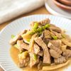 5分漬けで驚きの柔らかさ！豚とアスパラのバター醤油焼きの工程4