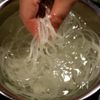 10分で美味しい!サーモンポン酢漬けの工程1
