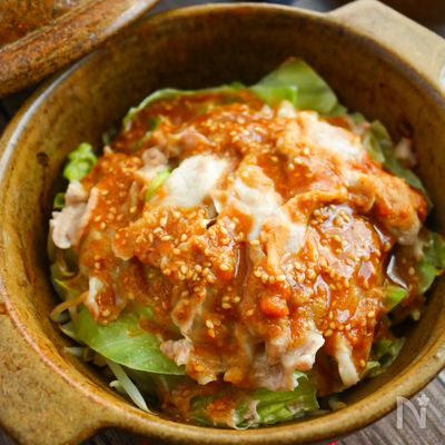豚肉ともやキャベの味噌だれ蒸し【サッと蒸すだけ!超簡単】