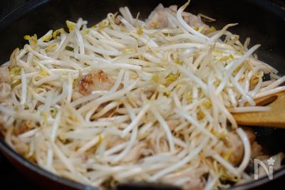 豚玉もやしの中華あんかけ 簡単 節約 包丁不要 By yuu レシピサイト Nadia ナディア プロの料理家のおいしいレシピ 豚玉もやしの中華あんかけ 簡単 節約 包丁不要 By yuu レシピサイト Nadia ナディア プロの料理家のおいしいレシピ