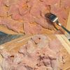 うなぎのタレで簡単!ガッツリうまい「鶏むね肉の蒲焼き風丼」の工程1