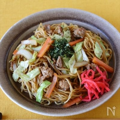 野菜がシャキシャキ！ソース焼きそば