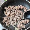 【ブロッコリーと豚肉のごちそう中華炒め】10分で完成✨の工程2