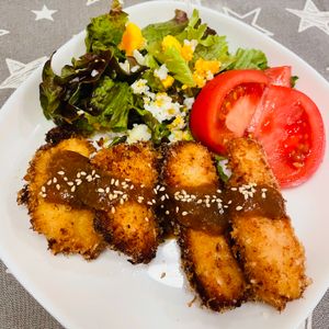 ちひろの作ってみた!投稿(むね肉でもしっとり♩味噌だれチキンカツ)