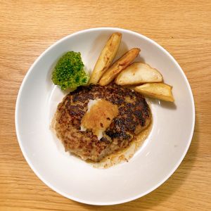 ちちうえ@料理に目覚めたパパ🥹の作ってみた!投稿(【和風おろしそバーグ】お店のあの味☆ご飯が進む絶品おかず♪)