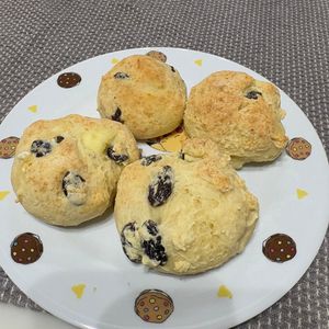 ななせの作ってみた!投稿(30分で！たっぷりレーズンパン)