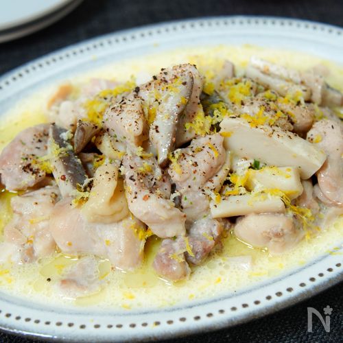 【レンジで作れる】鶏ももときのこのレモンクリーム