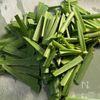 【豚ニラたま炒め】忙しい日の味方!フライパンで10分おかず♪の下準備