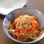 電子レンジで２分【にんじんえのき中華胡麻和え】