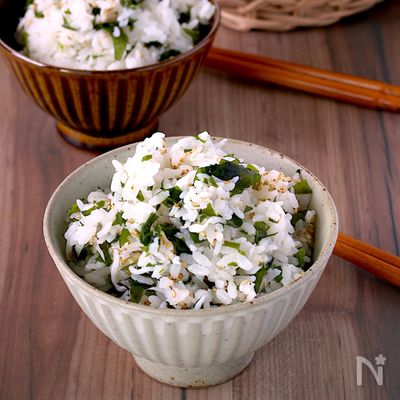 わかめご飯」30選｜混ぜても一緒に炊いても | レシピサイトNadia