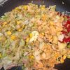 野菜苦手なお子様にも!バター醤油味のキャベツチャーハンの工程5