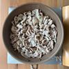 ワンパン10分!【豚こま肉ともやしの旨塩炒め】胡麻油香る♩の工程2