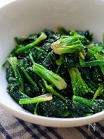 止まらない！ごま油香る、ほうれん草のナムル