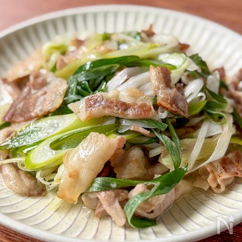 【ねぎ塩豚バラ炒め】食材2つで10分で完成！