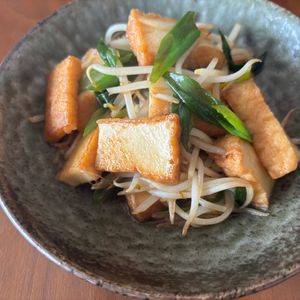 こむぎの作ってみた!投稿(【節約】もやしと厚揚げの甘酢炒め)