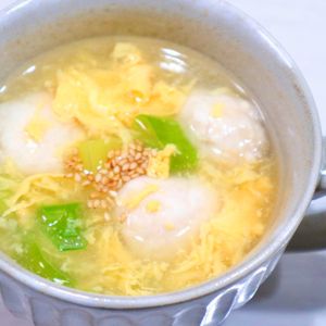 まゆの作ってみた!投稿(［ねぎたま鶏団子のスープ］風邪に効く！優しい味の食べるスープ)
