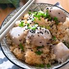 ねっとりめちゃウマ♡里芋とお揚げの炊き込みご飯