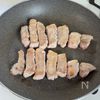ガツンと旨い!キャベツもすすむ【豚ロースのソース照り焼き】の工程2