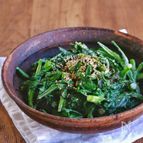 春菊の塩昆布辛子マヨサラダ