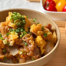 10分で簡単！新玉ねぎで【春の豚たま丼】