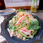 ＼もやしシャッキリのお惣菜／カニカマもやしの春雨サラダ