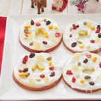 簡単！りんごと水切りヨーグルトのクリスマスリース
