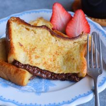 チョコがとろけるフレンチトースト