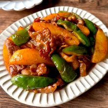 【豚バラとじゃがいものケチャップ炒め】子どもも喜ぶ甘辛味♪