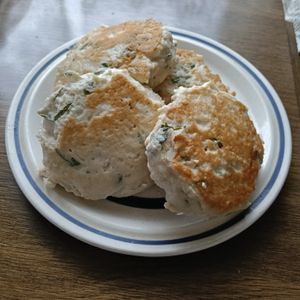ぽぽペの作ってみた!投稿(低脂質♡【大葉と豆腐のチキン味噌バーグ】混ぜて焼くだけ！)