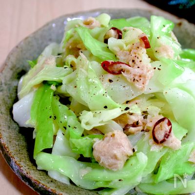 ＼お弁当にも／レンチン5分【ペペロンきゃべつ】ご飯がすすむ！