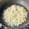 5分で完成✨【チーズともやしのキムチ焼き】の工程1