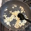 ご飯すすむ！セロリで作るガパオライスの工程2