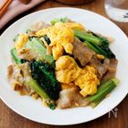 『豚肉と小松菜のふわたま醤油炒め』10分簡単☆ご飯に合う♪