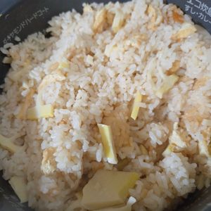 1322383の作ってみた!投稿(【たけのこと油揚げの炊き込みごはん】白だしで♪春の炊き込み♡)