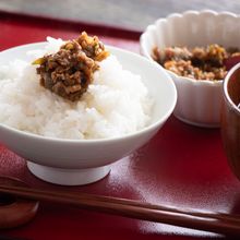 長ねぎの青い部分で【ねぎだく肉味噌】捨てずに有効活用
