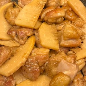 こてつの作ってみた!投稿(『たけのこと鶏肉の甘辛炒め』旬のたけのこでご飯が進む!!)
