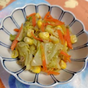 コスモスの作ってみた!投稿(春キャベツの胡麻酢和え)