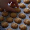 ホロホロ食感がクセになる【米粉の絞り出しクッキー】の工程6