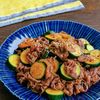 牛こまとズッキーニのオイぽんバター炒め