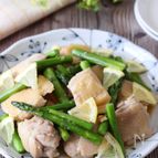 さっぱり美味しい♡鶏肉とアスパラの麺つゆレモンマヨ炒め