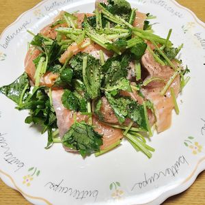 ナムディの作ってみた!投稿(美味しすぎるー♡サーモンとみつばのやみつきカルパッチョ)