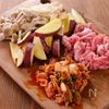 【さつまいもときのこの豚キムチ炒め】ご飯が進む秋おかず！の工程1