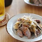 砂肝とザーサイのピリ辛和え
