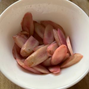 あぽろの作ってみた!投稿(材料２つ！ほんのりピンク！ごぼうの梅酢漬け)
