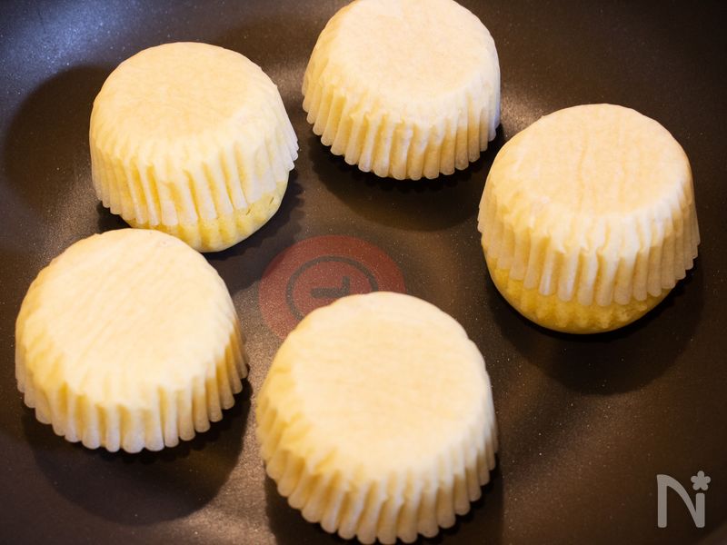 【簡単おやつ】フライパンで作る!ふんわりチーズ蒸しパン by 松田みやこ レシピサイト Nadia ナディア プロの料理家のおいしいレシピ 【簡単おやつ】フライパンで作る!ふんわりチーズ蒸しパン by 松田みやこ レシピサイト Nadia ナディア プロの料理家のおいしいレシピ