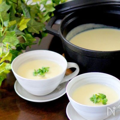 カリフラワーの和風ポタージュ白味噌味