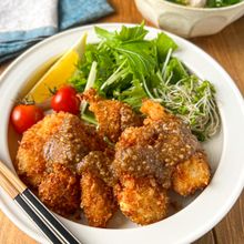 【柔らかむね肉の味噌だれチキンカツ】たれはレンジで簡単♡︎