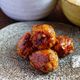 【鶏だんごの照り焼き】甘辛味付けが魅力