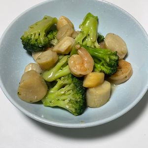 しんやの作ってみた!投稿(貝柱とブロッコリーの旨中華。)
