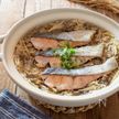 鮭と舞茸の炊き込みごはん。しょうが香る♪秋の料理。